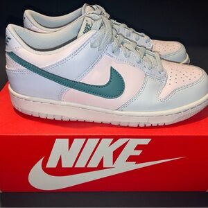 Nike Dunks